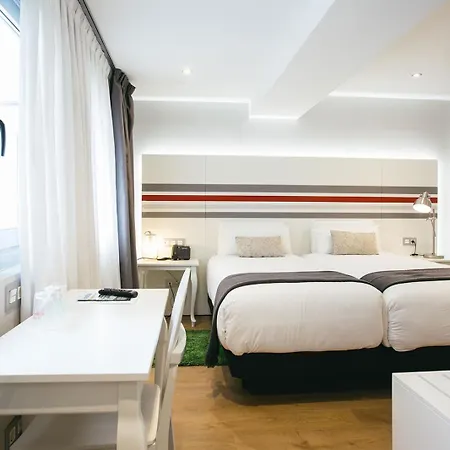 Legazpi Doce & 4*