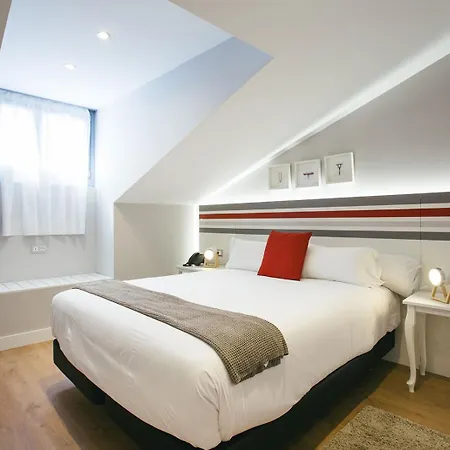 Legazpi Doce & 4*