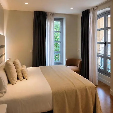 Legazpi Doce & 4*