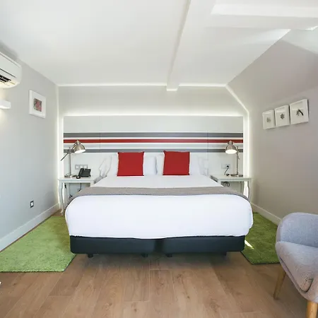 Legazpi Doce & 4*